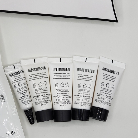 CHANEL LE LIFT Mascara - Picture 6 of 7